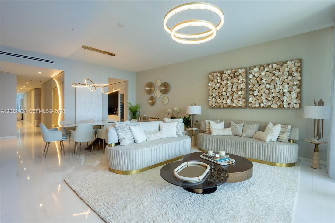 Condo in Miami, Florida, United States 1 - 18057892