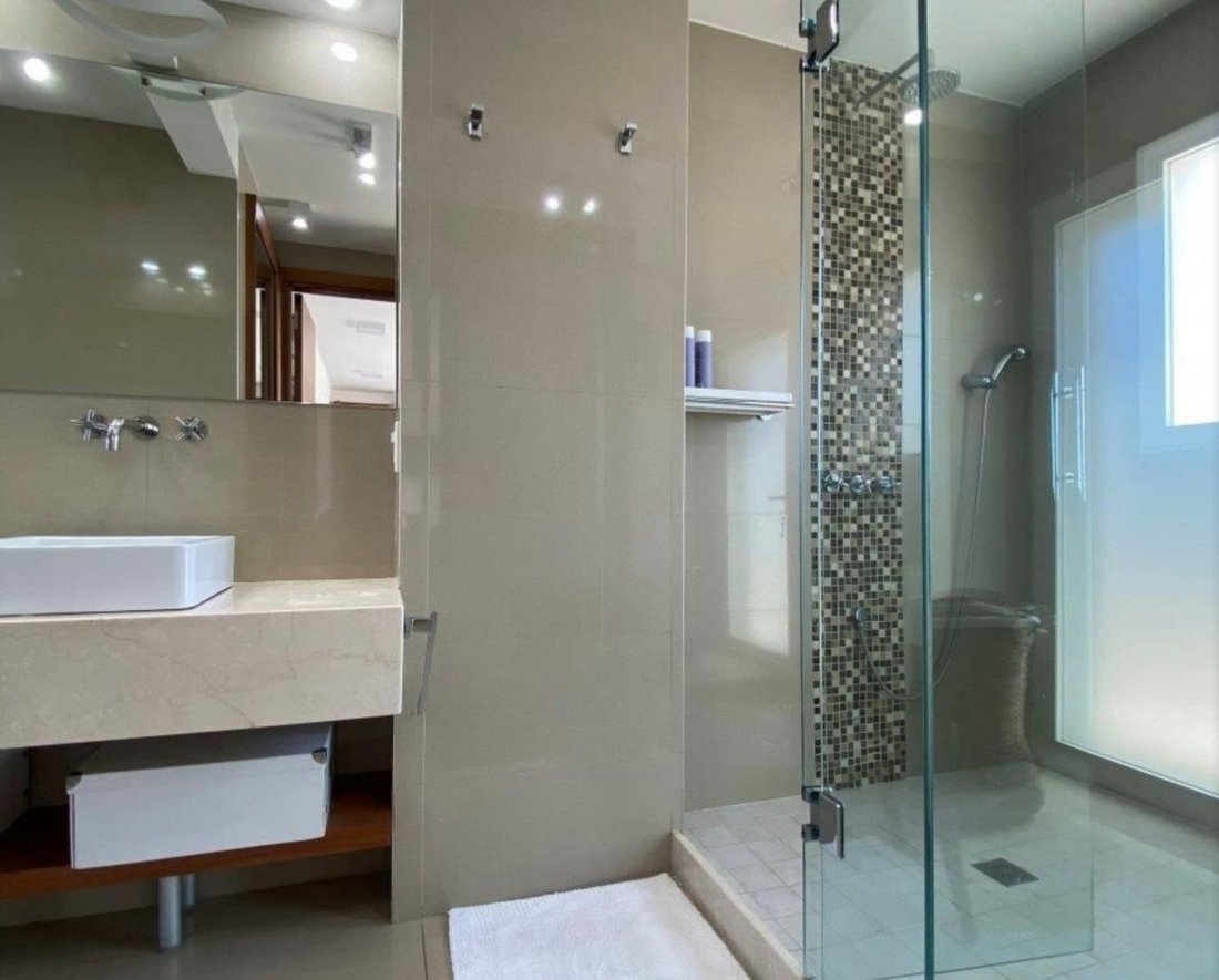 Apartment in Montevideo, Departamento de Montevideo, Uruguay 4 - 18054928