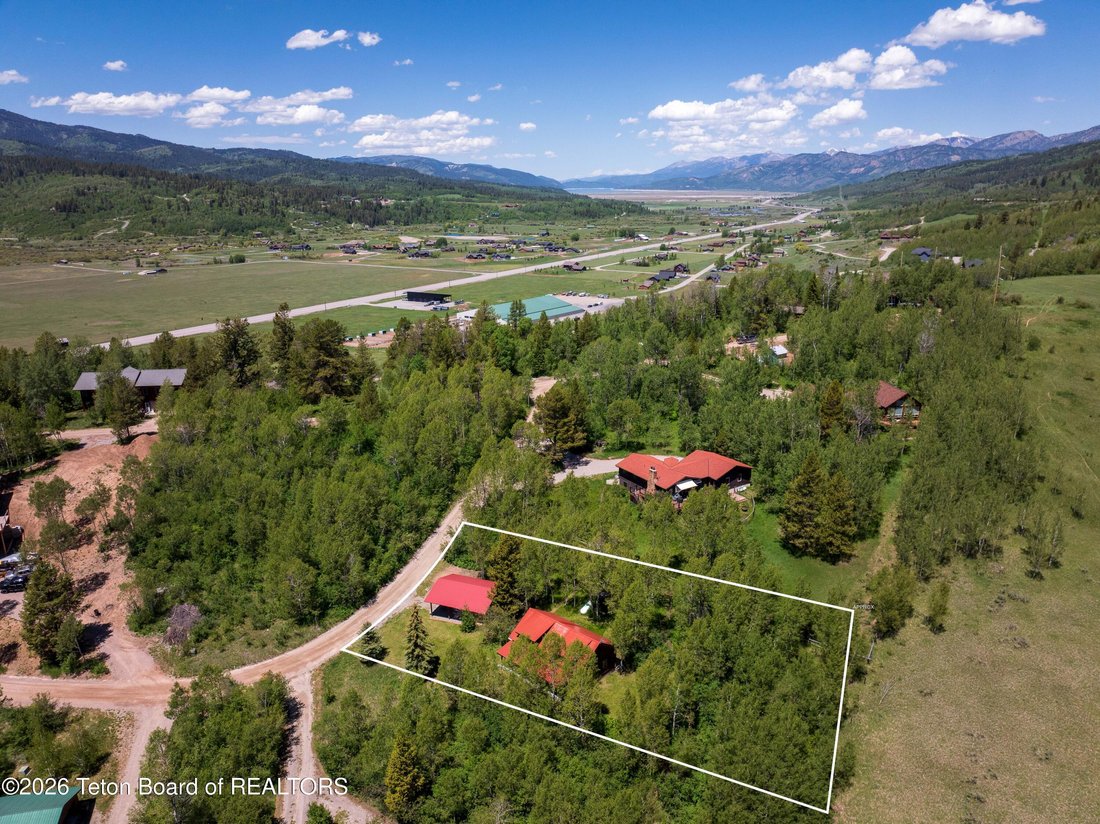 House in Alpine, Wyoming, United States 1 - 18058730