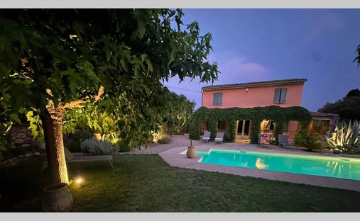 House in Cotignac, Provence-Alpes-Côte d'Azur, France 1