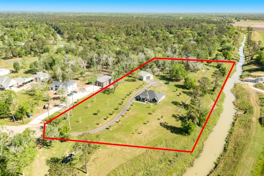 House in Alvin, Texas, United States 2 - 18055971