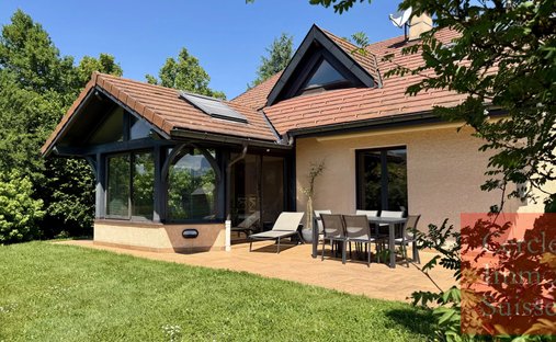 House in Groisy, Auvergne-Rhône-Alpes, France 1