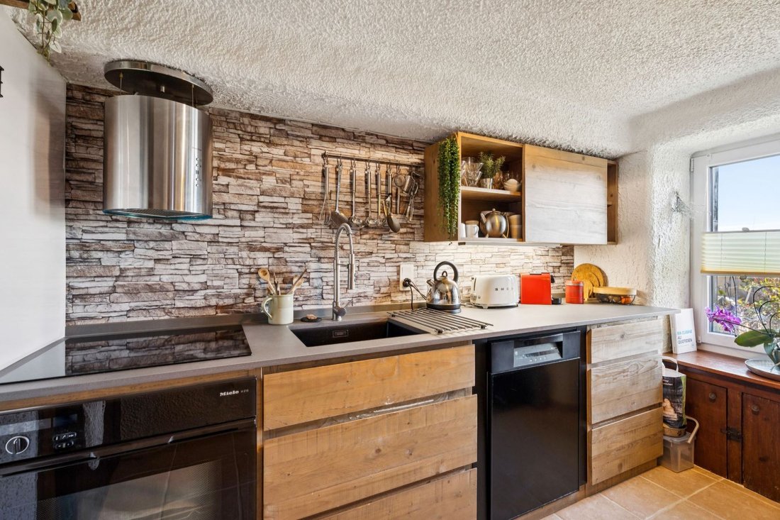 Altro a Concise, Vaud, Svizzera 2 - 17430527