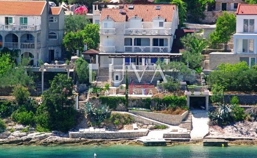House in Vela Luka, Dubrovnik-Neretva County, Croatia 1