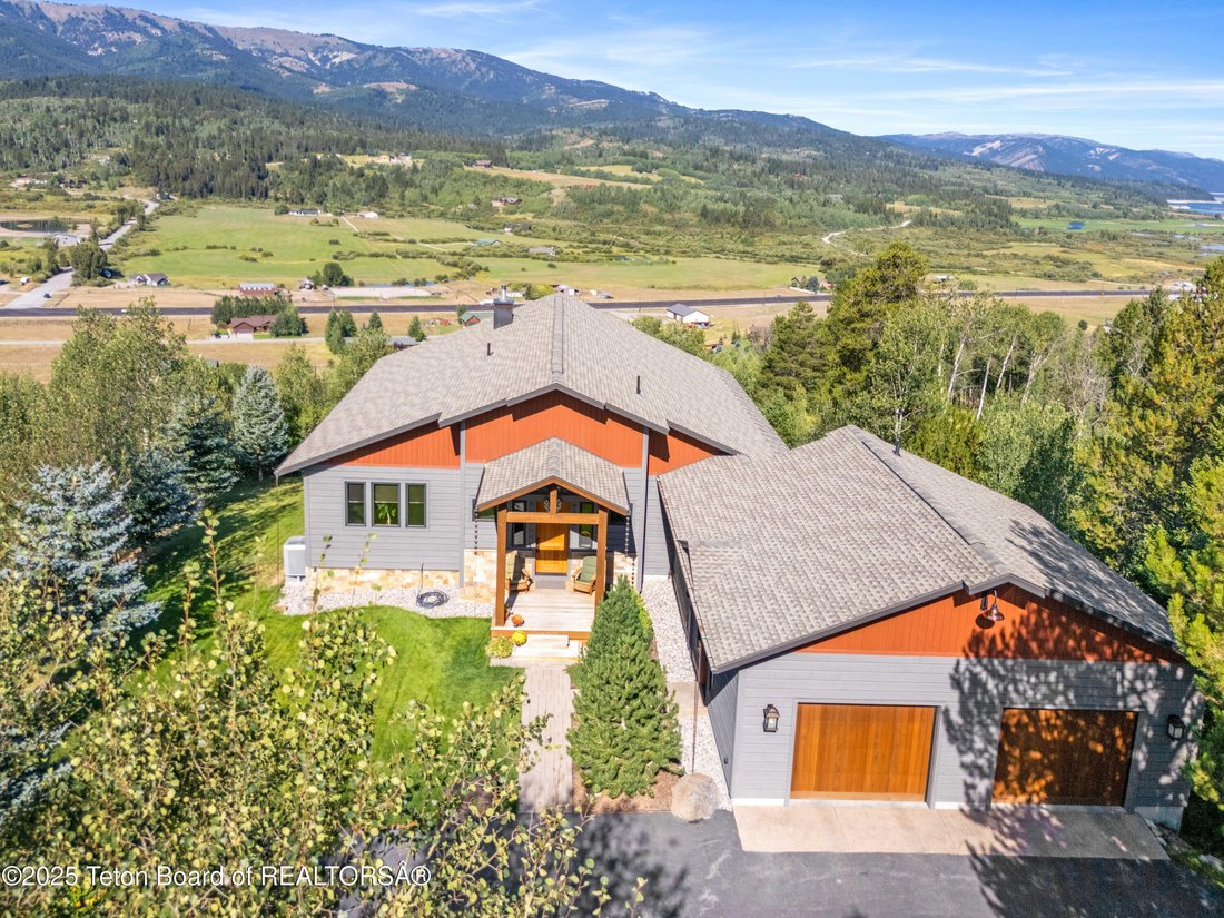 House in Alpine, Wyoming, United States 3 - 18058720