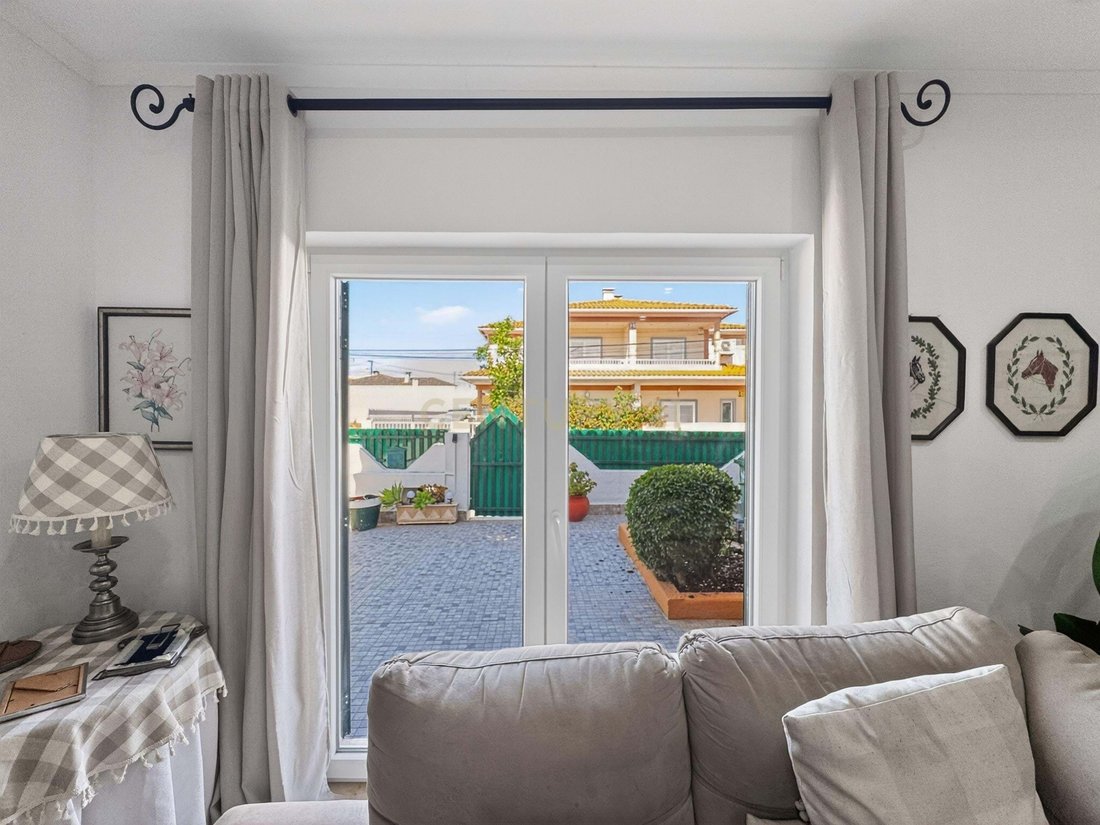 Villa in Fernao Ferro, Setubal, Portugal 2 - 18058670
