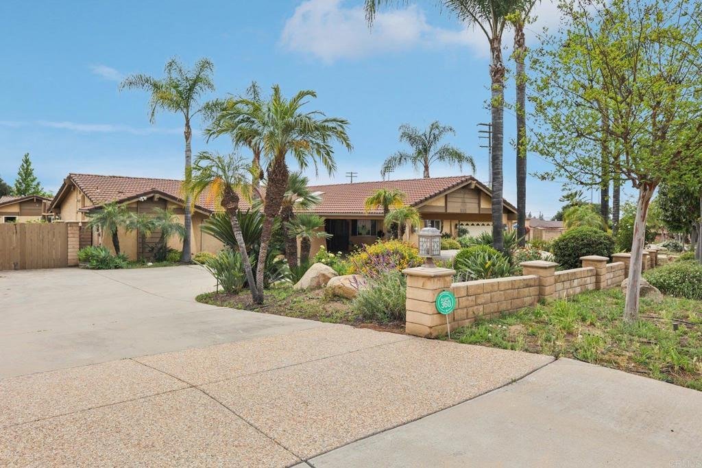 House in El Cajon, California, United States 3 - 18055586