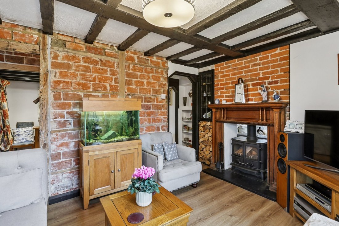 House in Byfleet, Woking, England 3 - 18056901