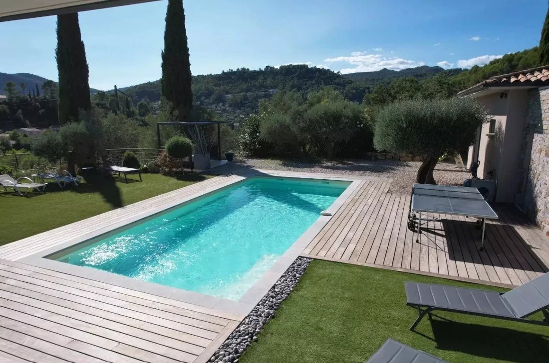 House in Solliès-Toucas, Provence-Alpes-Côte d'Azur, France 2 - 18055570