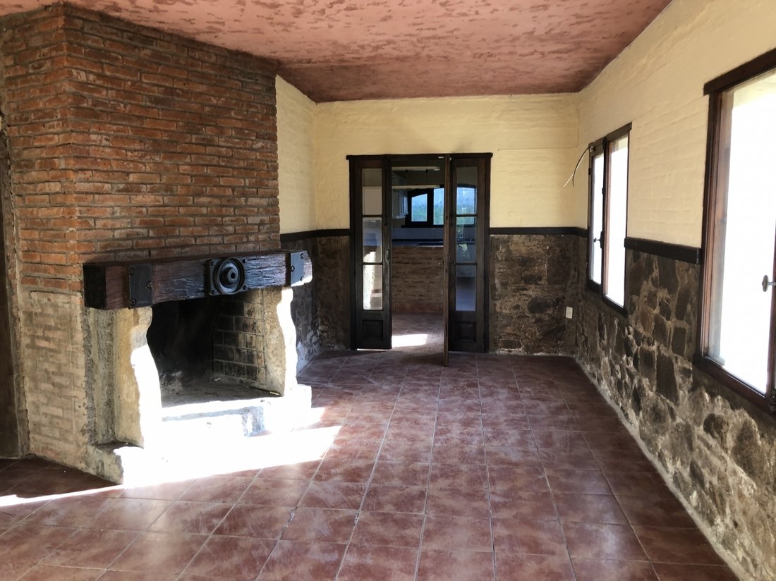 House in Montevideo, Departamento de Montevideo, Uruguay 2 - 18054885