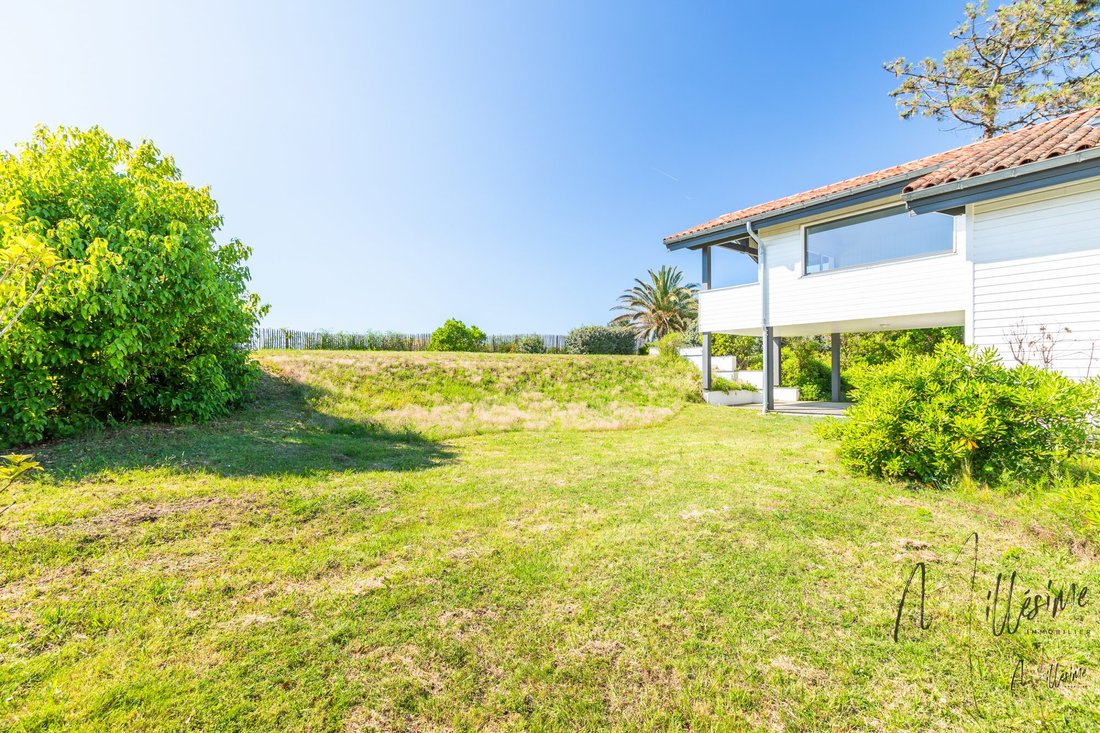 House in Anglet, Nouvelle-Aquitaine, France 2 - 18059952