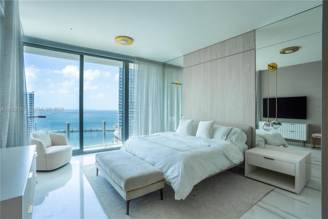 Condo in Miami, Florida, United States 5 - 18057892