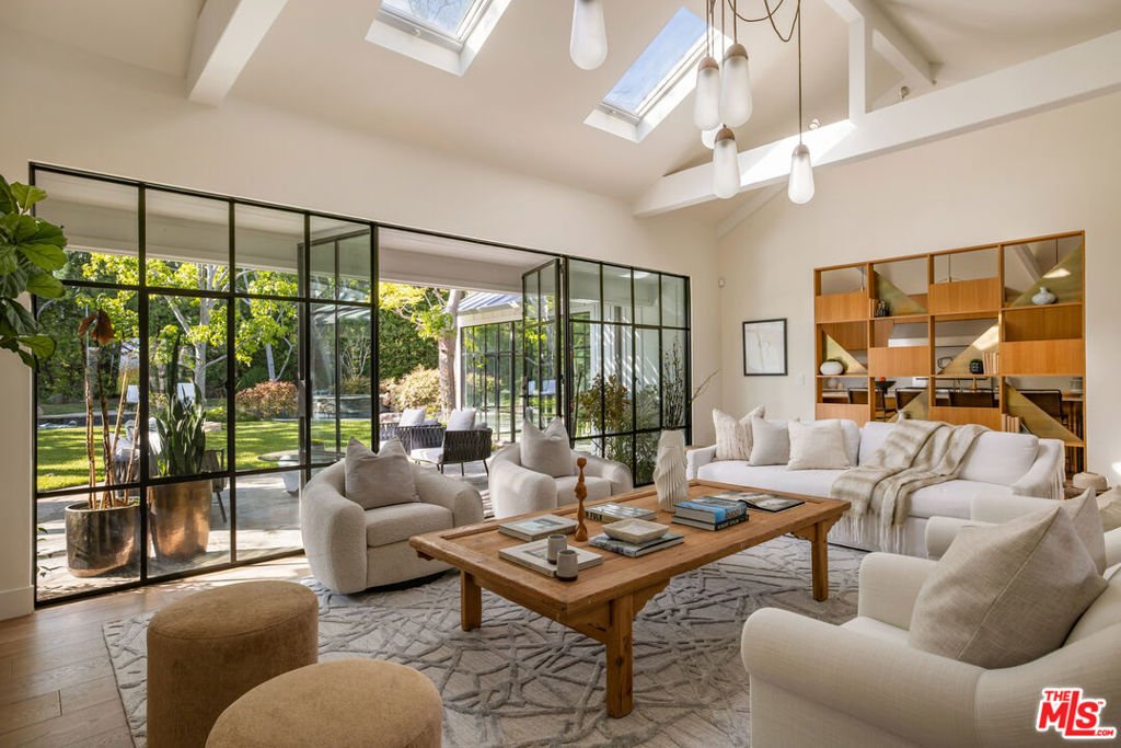 House in Los Angeles, California, United States 3 - 18058469