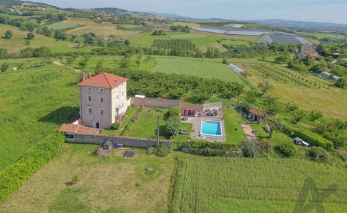 Domaine à Bessenay, Auvergne-Rhône-Alpes, France 1
