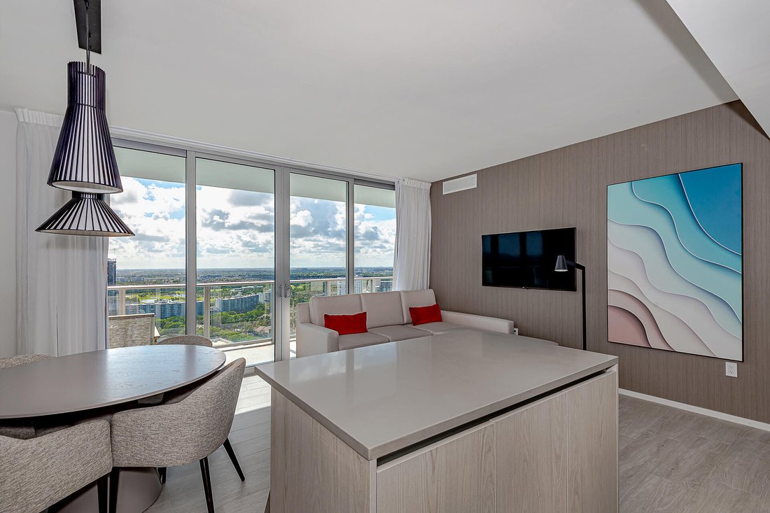 Condo in Hollywood, Florida, United States 5 - 18055980