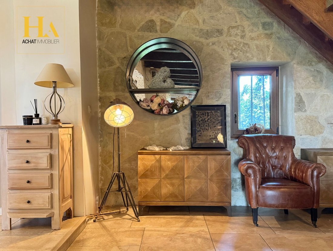 Villa in Sauzet, Auvergne-Rhône-Alpes, France 4 - 18055875