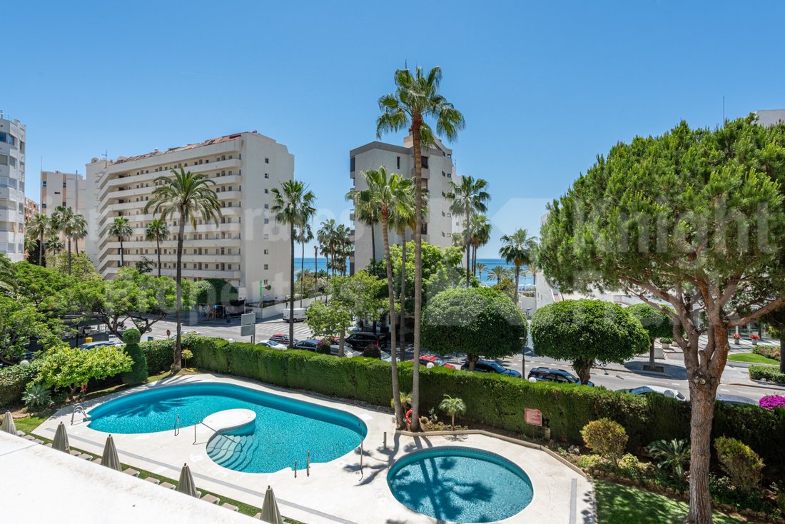 Apartment in Marbella, Andalusia, Spain 1 - 18055680