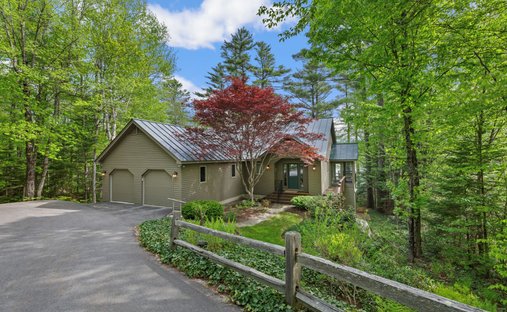 House in New London, New Hampshire, United States 1