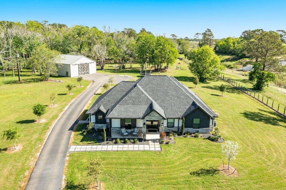 House in Alvin, Texas, United States 1 - 18055971