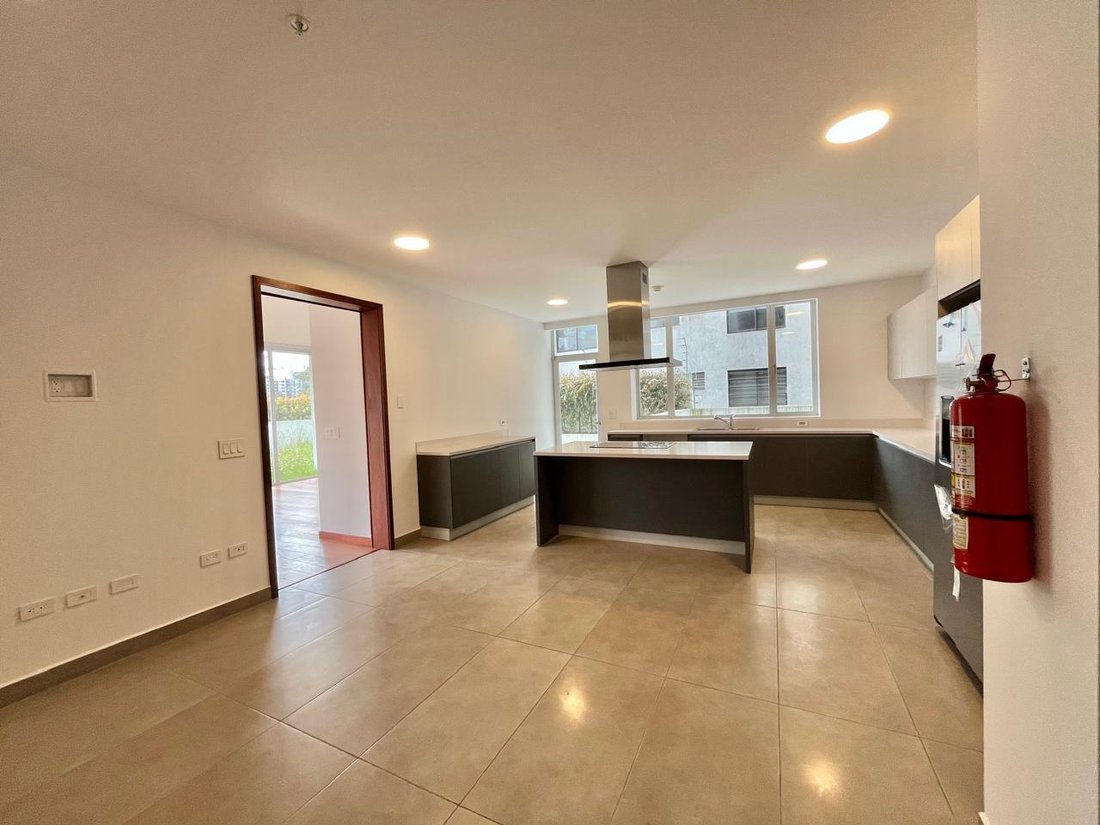 Apartment in Quito, Pichincha, Ecuador 2 - 18056305