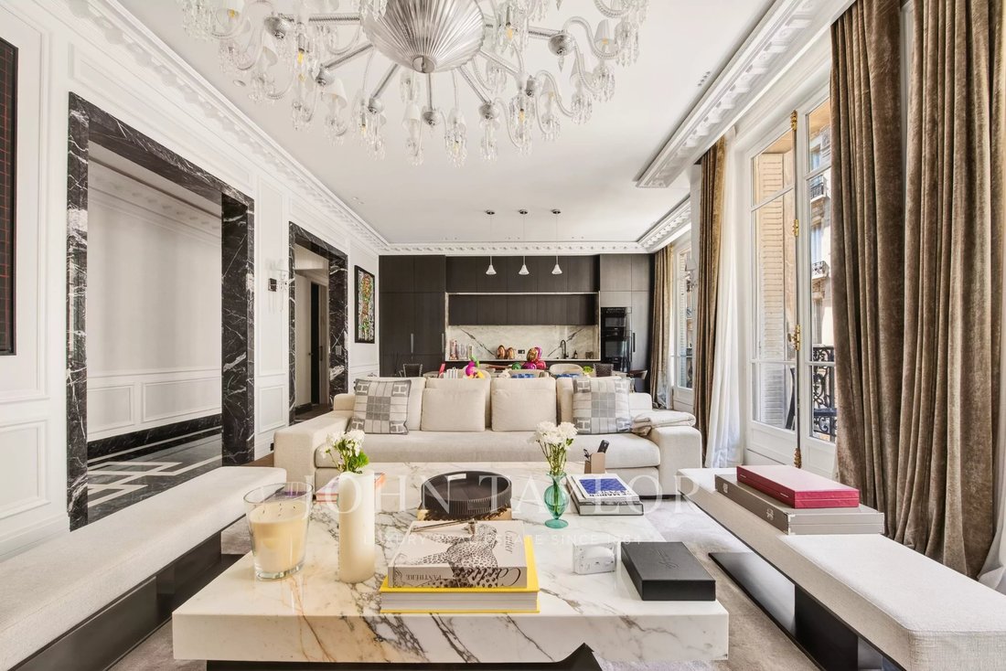 Apartment in Chaillot, Paris 16e Arrondissement, Paris 3 - 18055679