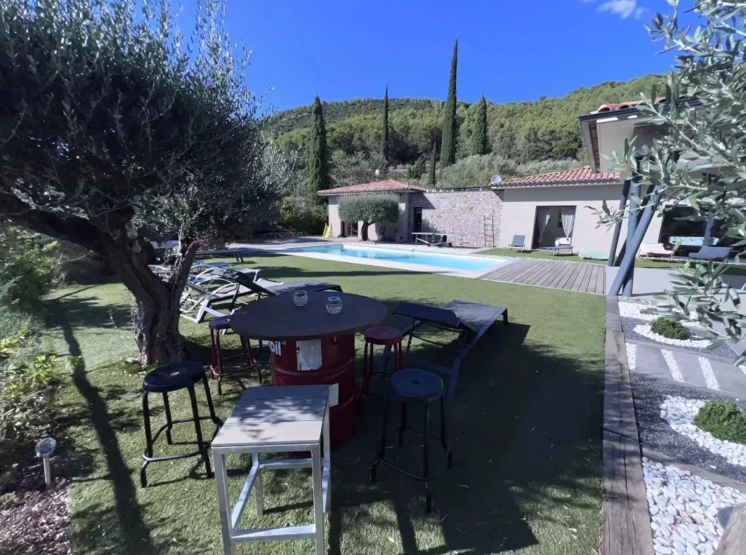 House in Solliès-Toucas, Provence-Alpes-Côte d'Azur, France 4 - 18055570