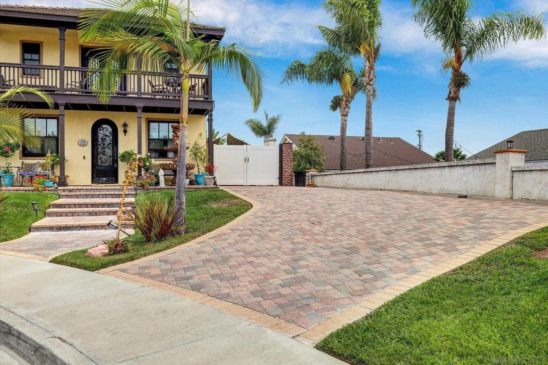 House in Vista, California, United States 1 - 18057578