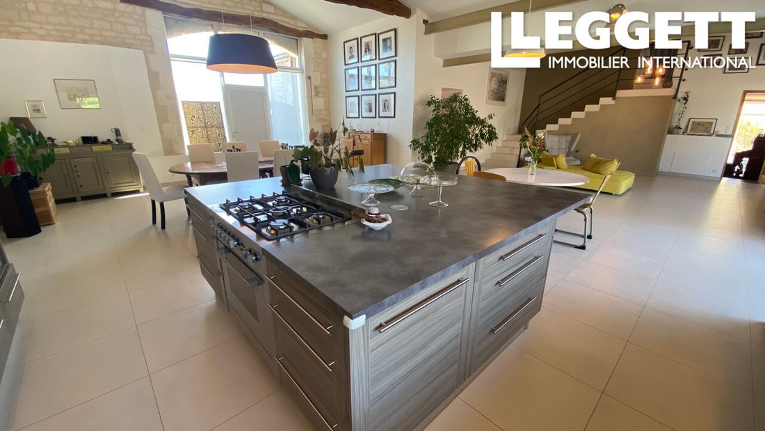 House in Saint-Germain-de-Lusignan, Nouvelle-Aquitaine, France 5 - 17780114
