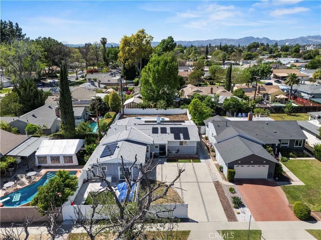 Condo in Los Angeles, California, United States 3 - 17591040