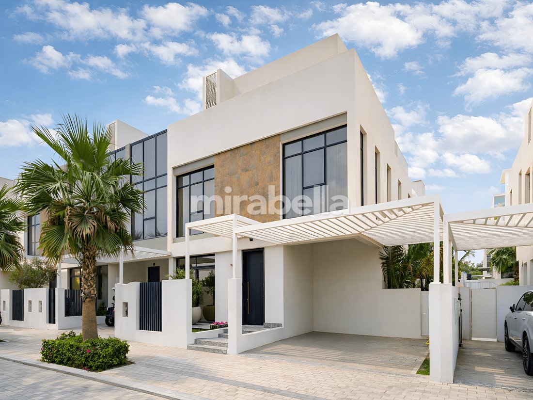 Townhouse in Jumeirah, Dubai, United Arab Emirates 3 - 18055259