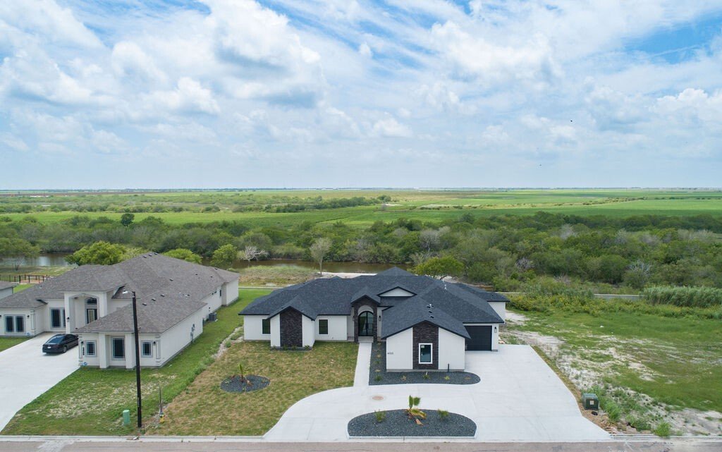 House in Corpus Christi, Texas, United States 3 - 18059292