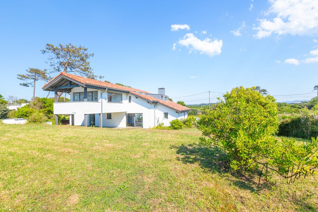 House in Anglet, Nouvelle-Aquitaine, France 1 - 18059952