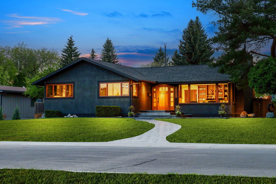 Maison à Edmonton, Alberta, Canada 1 - 18055613