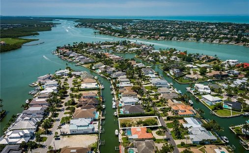 Land in Naples, Florida, United States 1