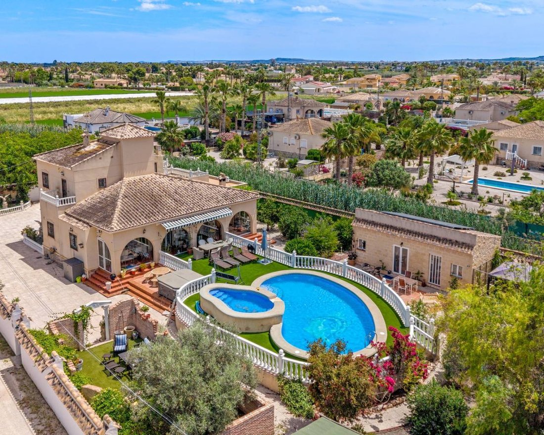 Finca in Catral, Valencian Community, Spain 1 - 17720744