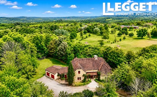 House in Saint-Crépin-et-Carlucet, Nouvelle-Aquitaine, France 1