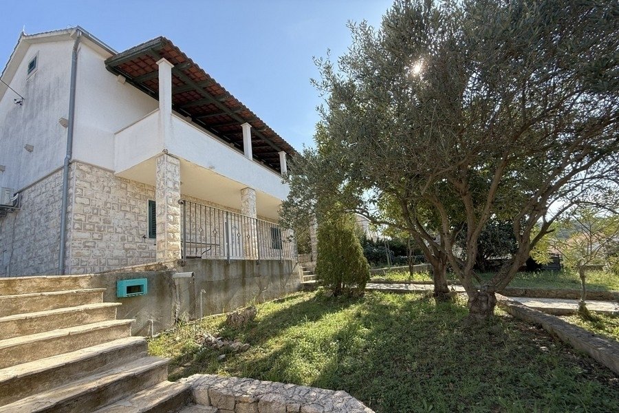 House in Dol, Split-Dalmatia County, Croatia 2 - 18058495
