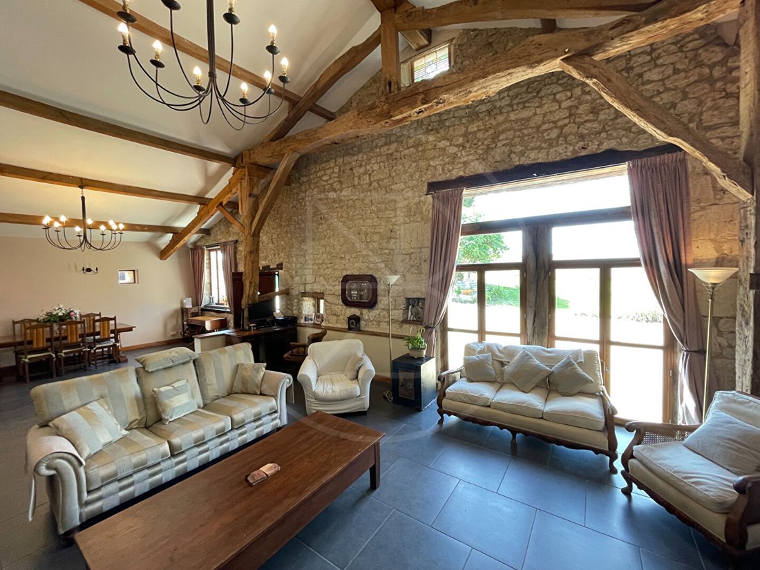 Villa in Duras, Nouvelle-Aquitaine, France 4 - 18055093