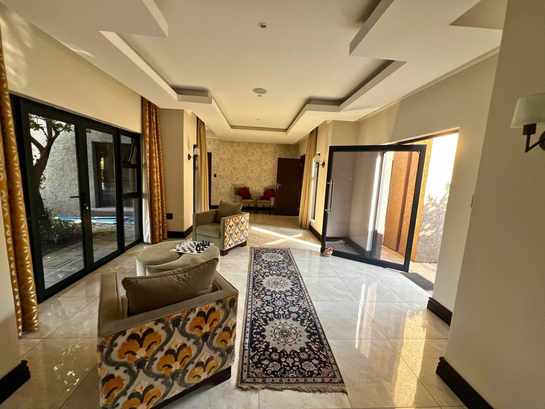 House in Blue Valley Golf Estate, Gauteng, South Africa 2 - 18058837
