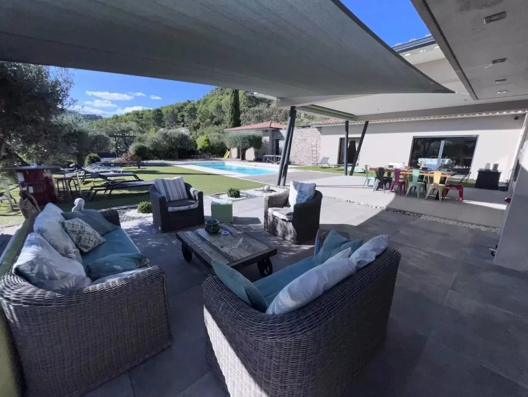 House in Solliès-Toucas, Provence-Alpes-Côte d'Azur, France 3 - 18055570