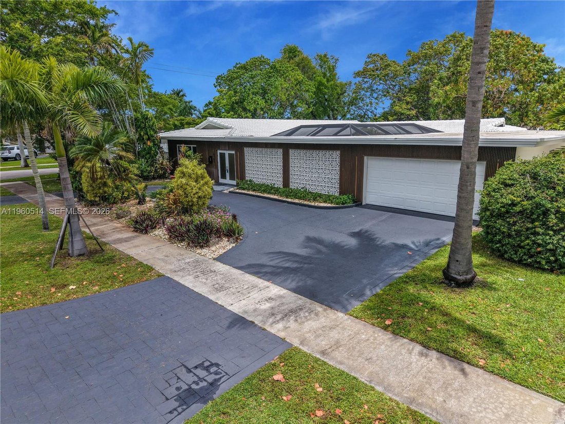 House in Hollywood, Florida, United States 1 - 17098957