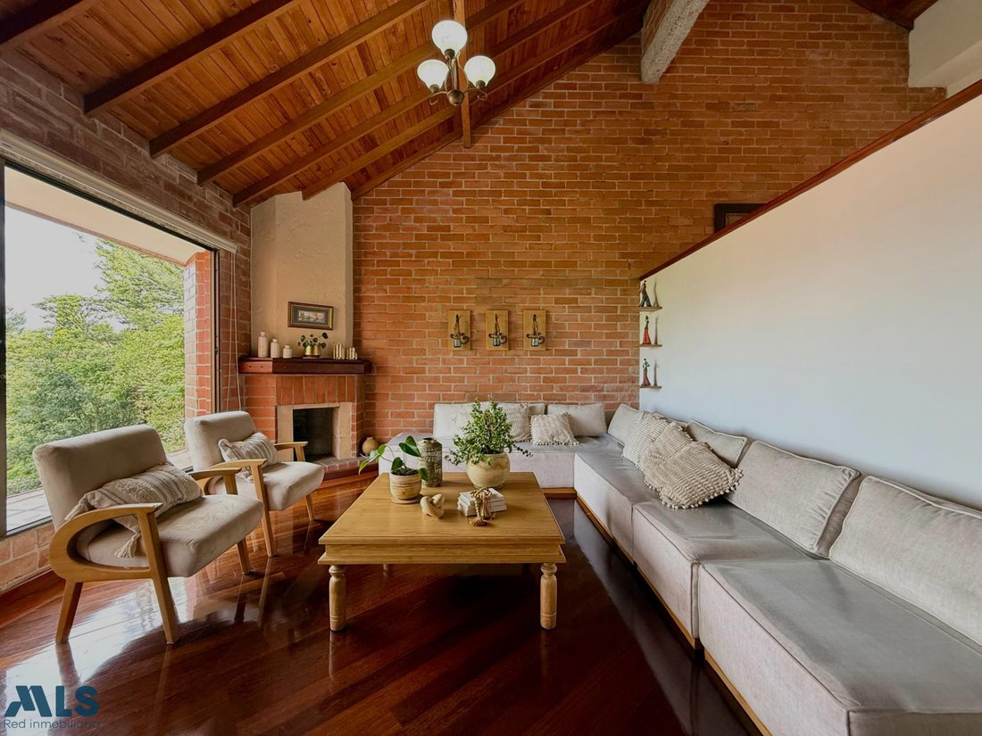 House in Medellín, Antioquia, Colombia 1 - 18055190