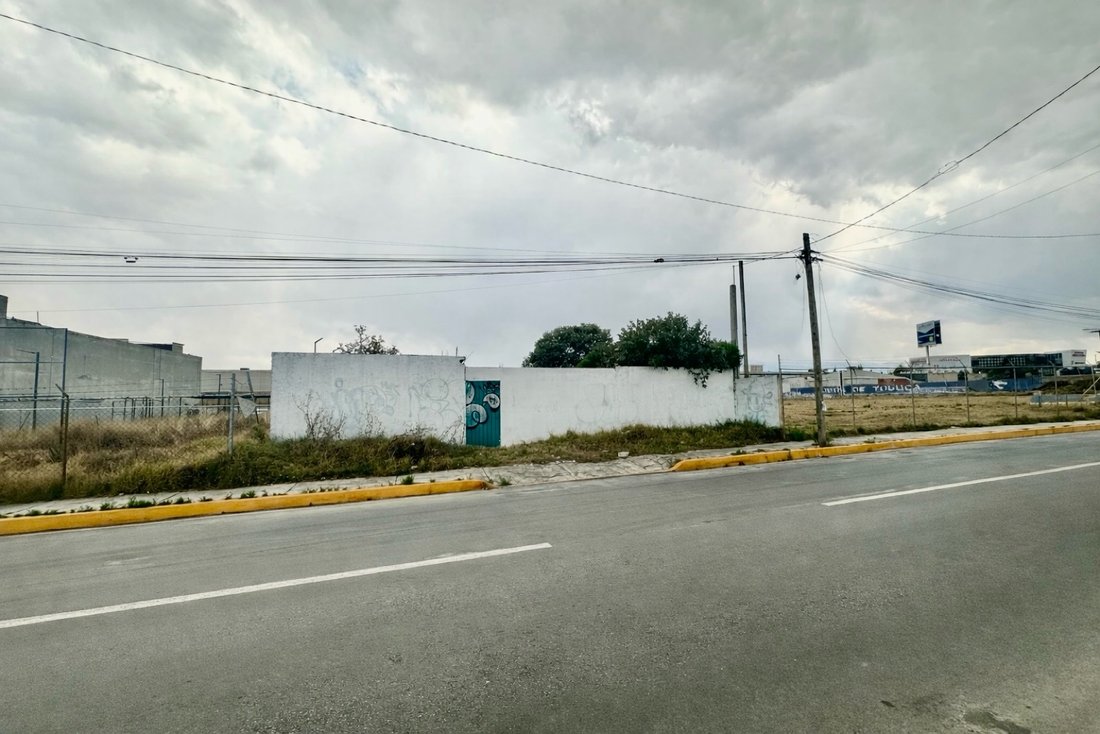 Land in Llano Grande, State of Mexico, Mexico 1 - 18055415