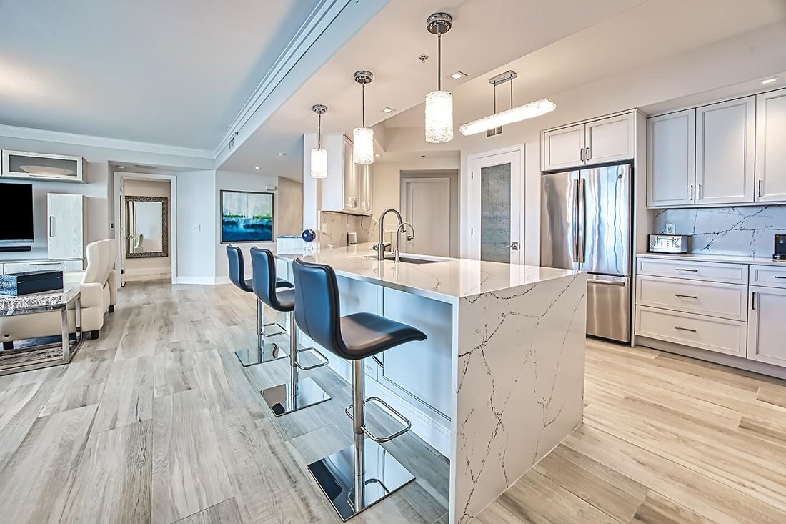 Condo in Fort Myers, Florida, United States 1 - 18056877