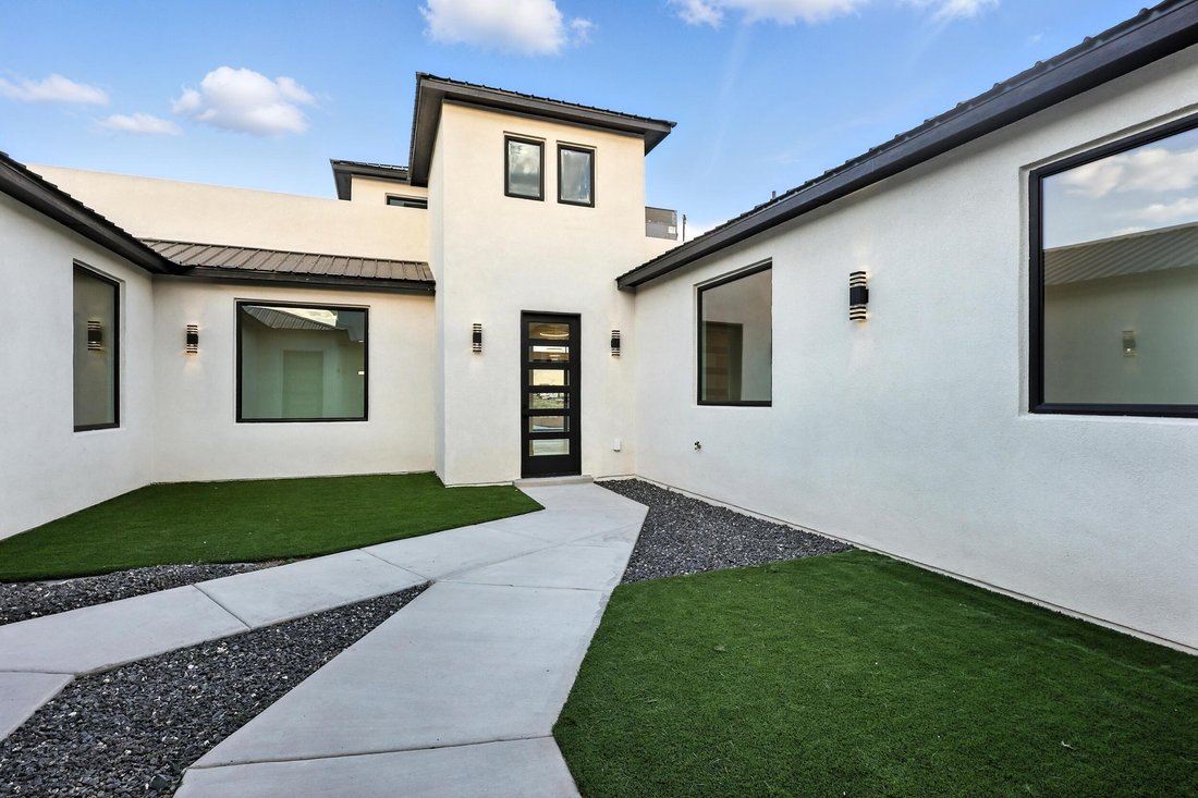 House in Rio Rancho, New Mexico, United States 3 - 18057121