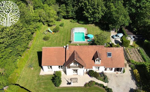 House in Noisy-sur-Ecole, Ile-de-France, France 1