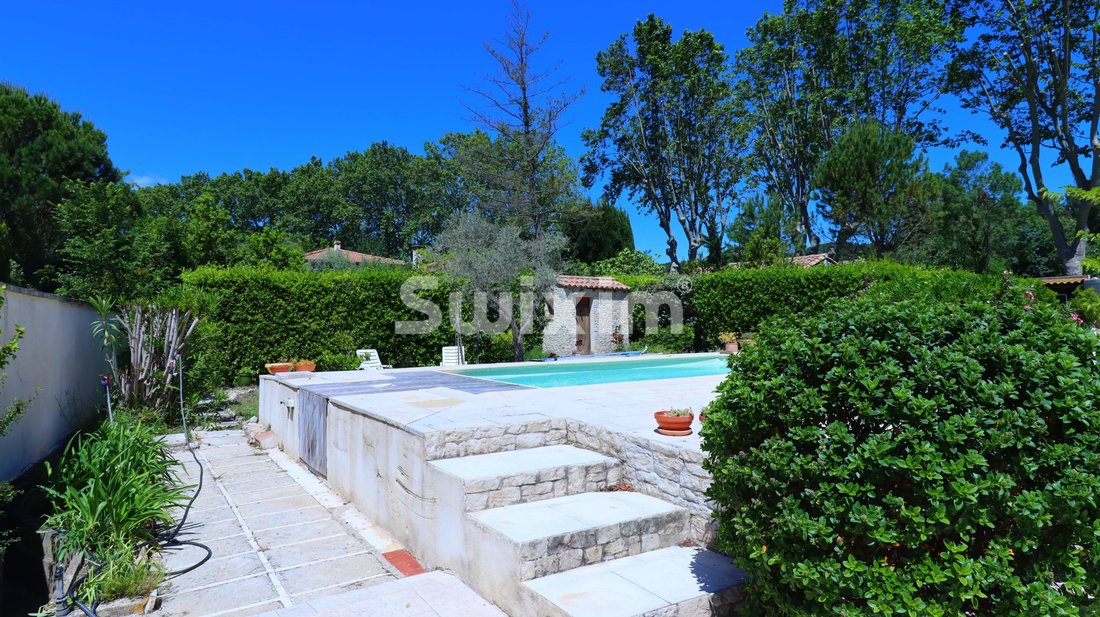 Villa in Saint-Rémy-de-Provence, Provence-Alpes-Côte d'Azur, France 3 - 18055518