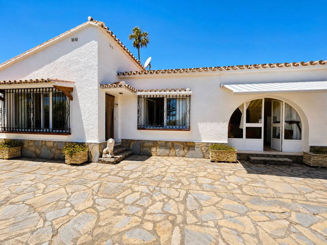 Villa in Manilva, Andalusia, Spain 3 - 18054919
