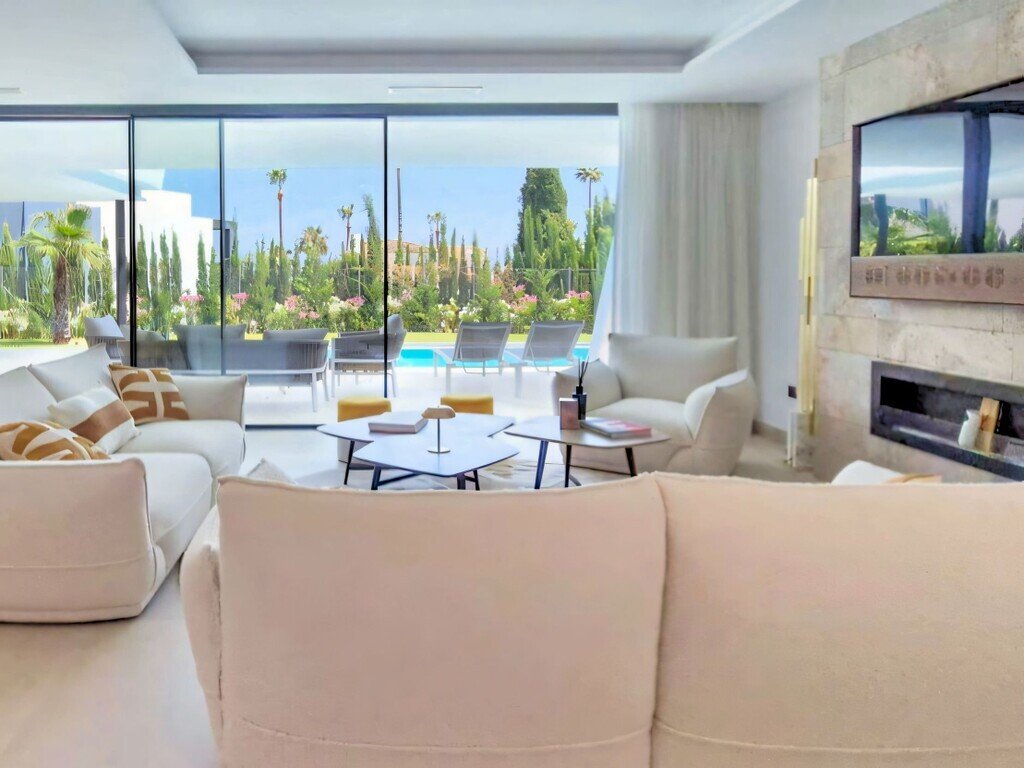 Villa à Estepona, Andalousie, Espagne 4 - 13850486