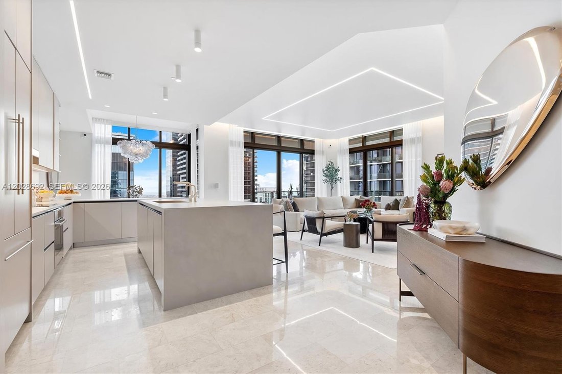 Condo in Miami, Florida, United States 1 - 18057922